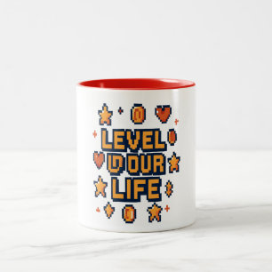 Tasse 2 Couleurs "Niveau vers le haut de votre vie" - Pixel Art Mot