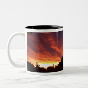 Tasse 2 Couleurs Ouragan au coucher du soleil