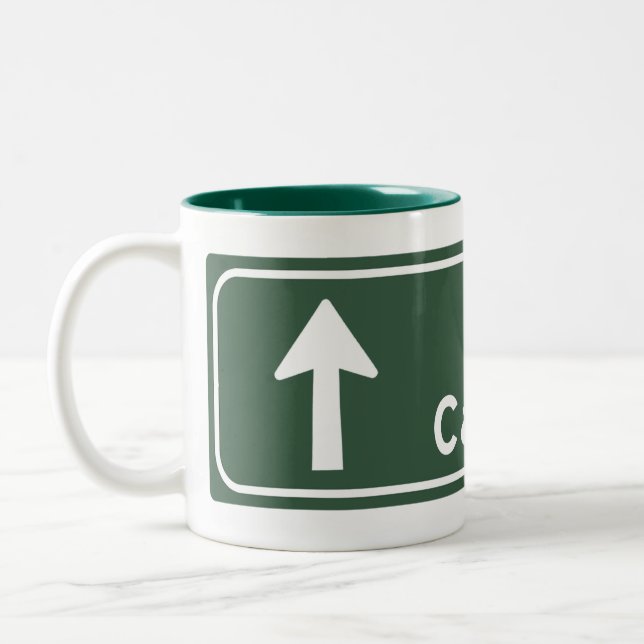 Tasse 2 Couleurs Panneau routier de Canberra, Australie (Gauche)