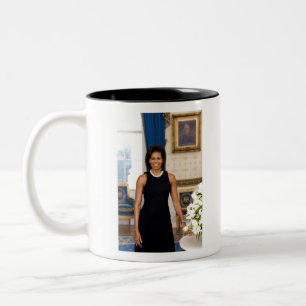 Tasse 2 Couleurs Portrait officiel de la Première Dame Michelle Oba