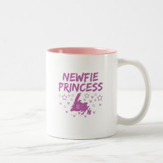 Tasse 2 Couleurs Princesse Terre-Neuve de Newfie