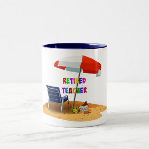 Tasse 2 Couleurs Professeur retraité, Scène de plage (révisé)