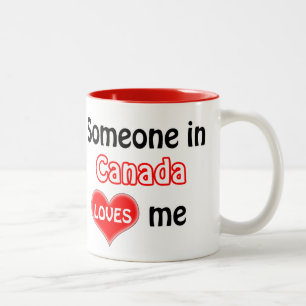 Tasse 2 Couleurs Quelqu'un au Canada m'aime
