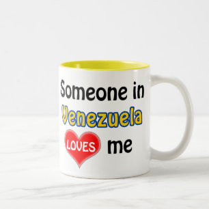 Tasse 2 Couleurs Quelqu'un au Venezuela m'aime