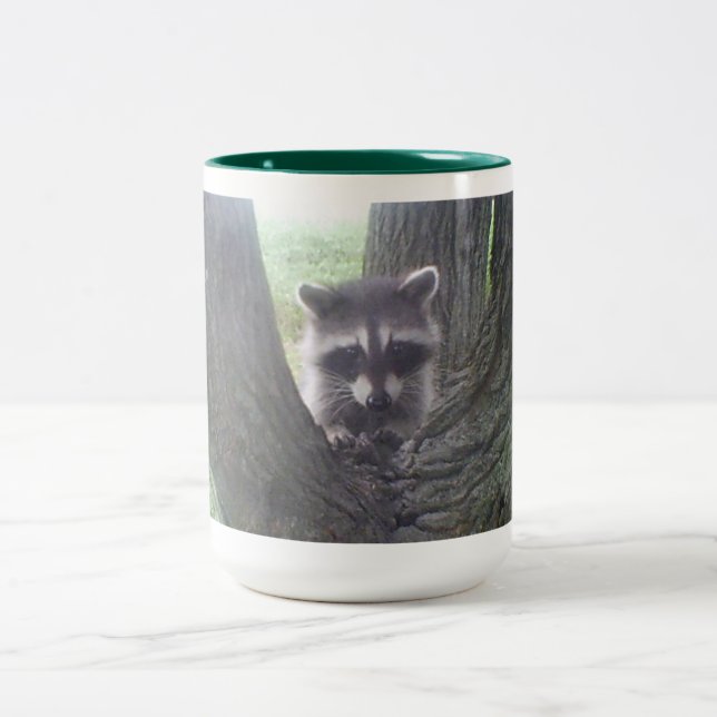Tasse 2 Couleurs Raccoon dans l'arbre (Centre)