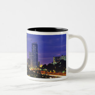 Tasse 2 Couleurs Seattle, Washington Skyline la nuit