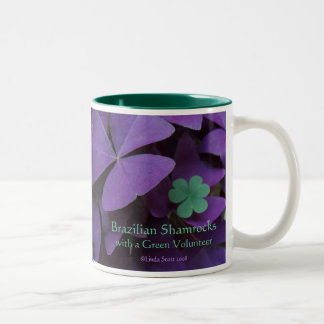 Tasse 2 Couleurs Shamrocks brésiliens avec un volontaire vert