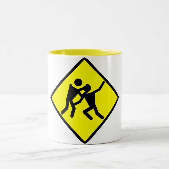 Tasse 2 Couleurs SIGNE ROUTIER D'Avertissement Zombie (Centre)