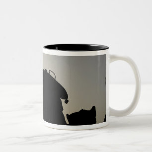 Tasse 2 Couleurs Silhouette d'un Squad mitrailleur automatique d'ar