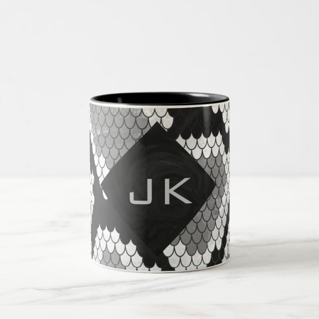Tasse 2 Couleurs Snakeskin Gris, blanc et noir Monogramme (Centre)