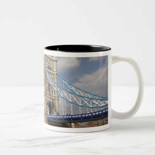 Tasse 2 Couleurs Tower Bridge et River Thames, Londres, (Droit)