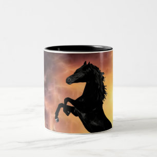 Tasse 2 Couleurs Un élevage frison de cheval d'étalon