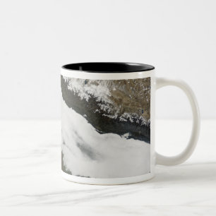 Tasse 2 Couleurs Une banque épaisse de bas nuages