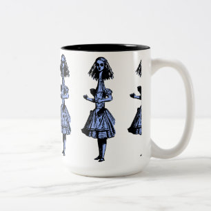 Tasse 2 Couleurs Vintage Alice étirée au pays des merveilles