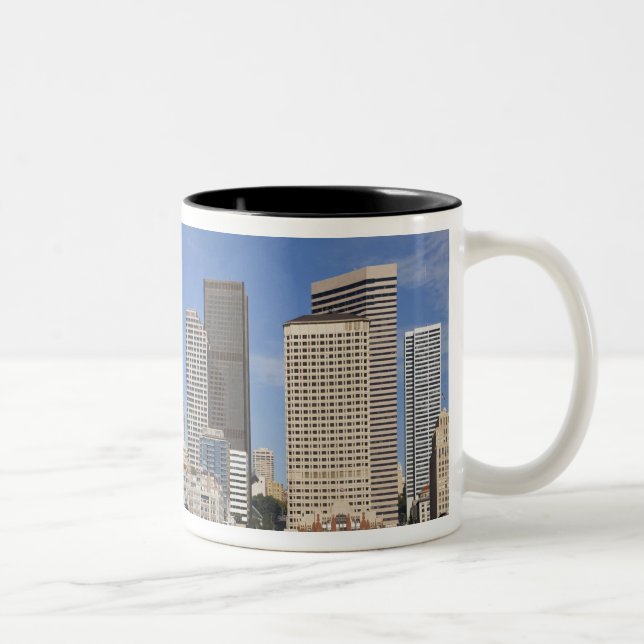 Tasse 2 Couleurs WA, Seattle, Seattle, skyline avec ferry boat (Droit)