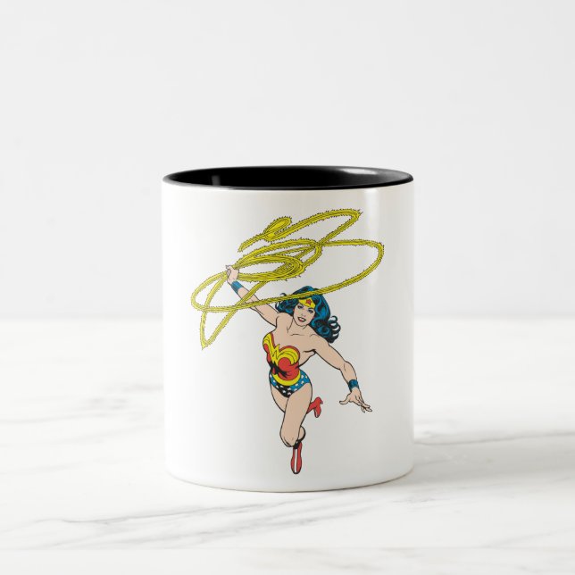 Tasse 2 Couleurs Wonder Woman tient Lasso 2 (Centre)