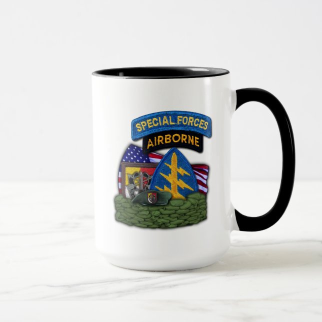 Tasse 3ème Vétérinaires de vétérans de groupe de forces (Droite)