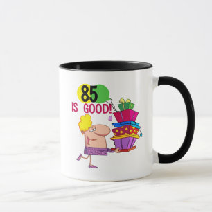Tasse 85 est de bons T-shirts et cadeaux d'anniversaire