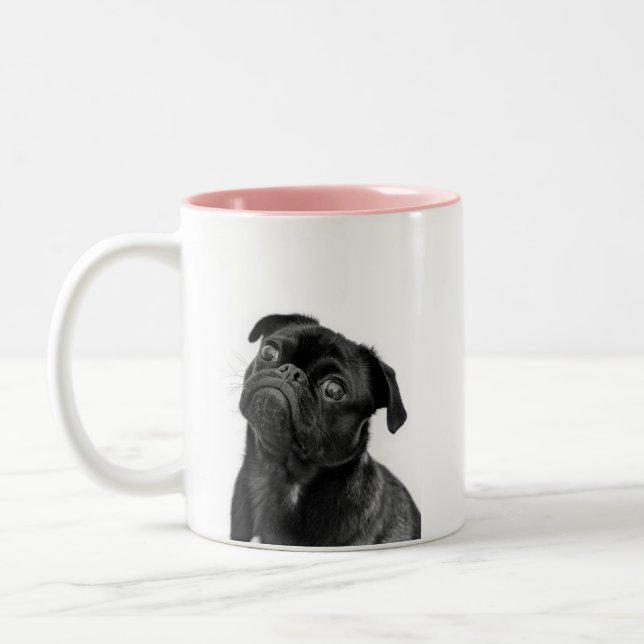 Tasse à deux tons de rose mignon noir de carlin (Gauche)
