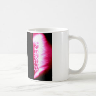 tasse abstraite rose et noire