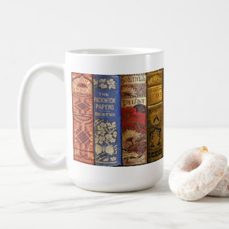 Tasse ancienne de livre
