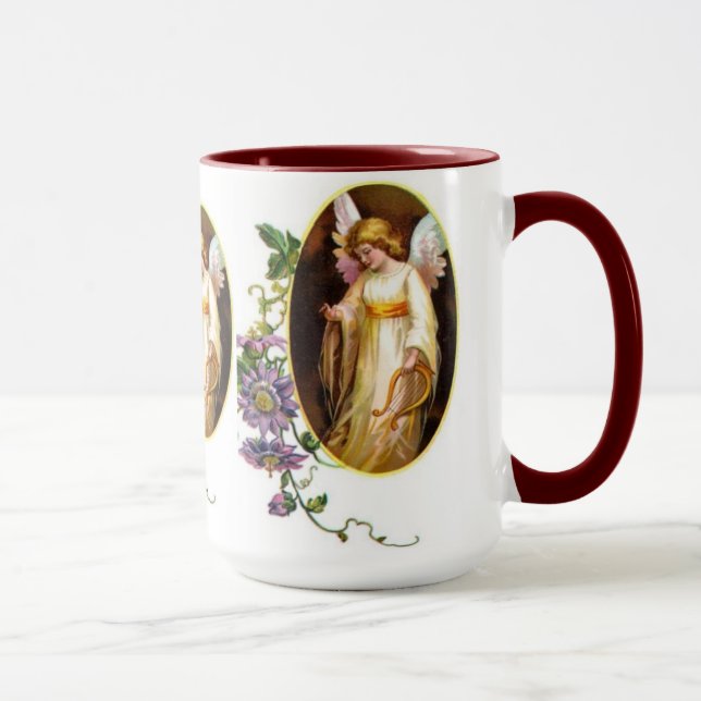 Tasse Ange avec des fleurs d'harpe et de clématite (Droite)
