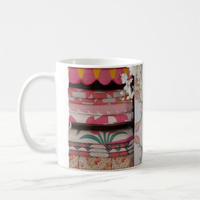 Tasse antique d'édredon - drogué d'édredon (Gauche)