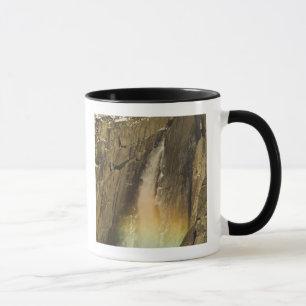 Tasse Arc-en-ciel sur Upper Yosemite Falls dans Yosemite