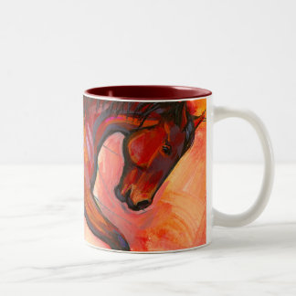 Tasse arquée de cheval de cou