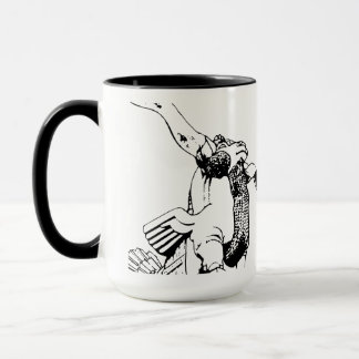 Tasse aus Holz mit Ampersand