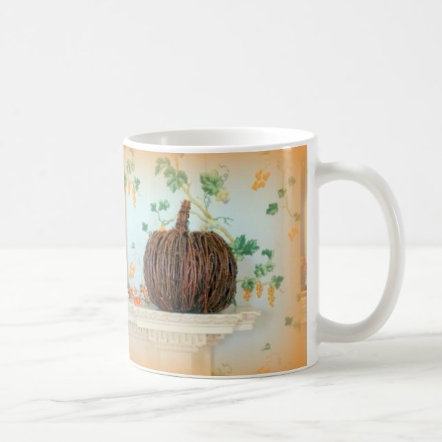 Tasse aus Kürbiskorb (Rechts)