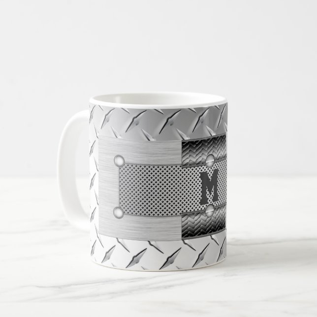 Tasse aus Metall und Stahl (Vorderseite Links)