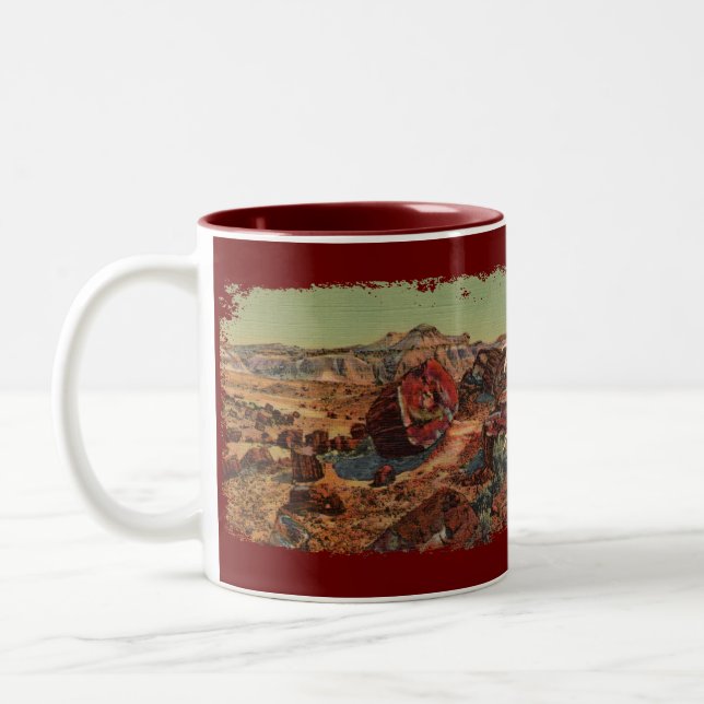 Tasse aus versteinertem Wald (Links)