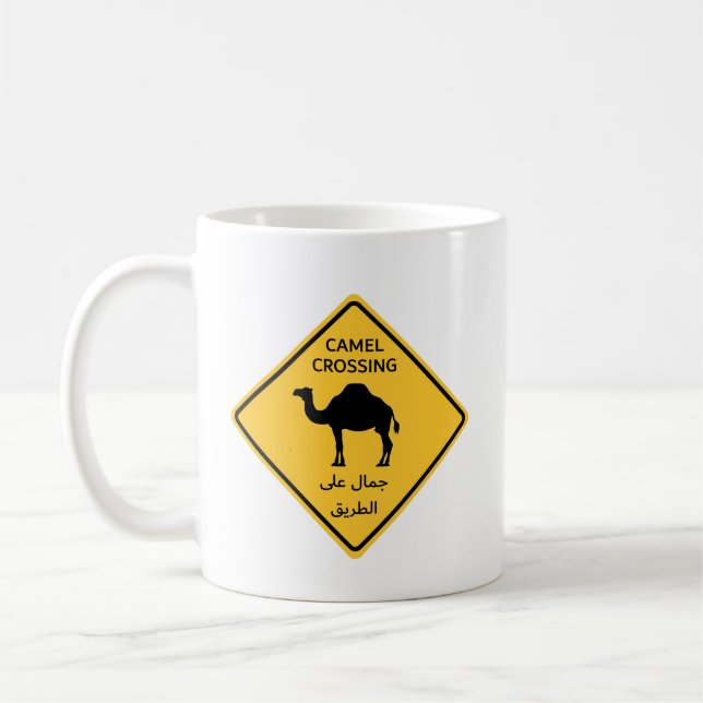 Tasse avec panneau de signalisation de passage de  (Gauche)