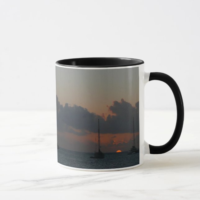 Tasse Bateaux à voile dans Sunset Tropical Seascape (Droite)
