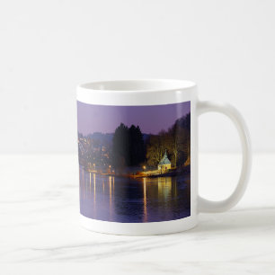 Tasse Biggesee in Olpe bei Nacht