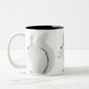 Tasse blanche d'écureuil
