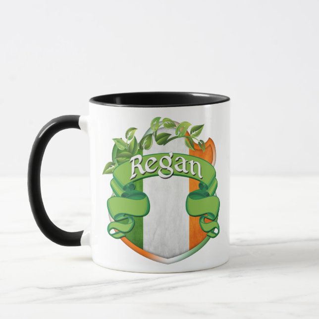 Tasse Bouclier irlandais de Regan (Gauche)