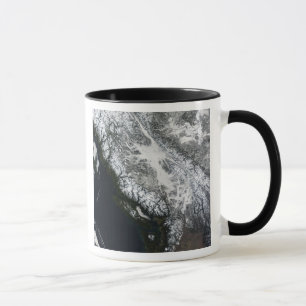 Tasse Brouillard et neige en Colombie-Britannique