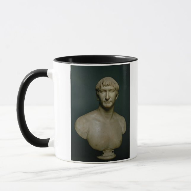Tasse Buste de portrait d'empereur Trajan (53-117 (Gauche)