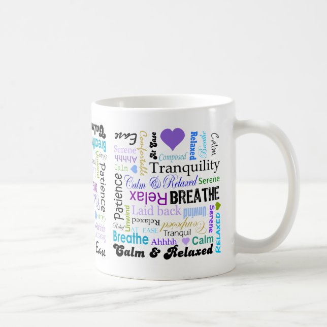 tasse calme et détendante d'Effort-soulagement de (Droite)