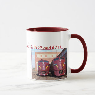 Tasse Chemin de fer E-8a, s (JTFS) 5809 et 5711 de la
