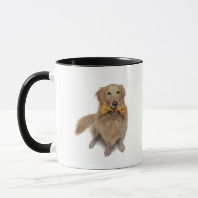 Tasse Chien de golden retriever tenant l'os dans la (Gauche)