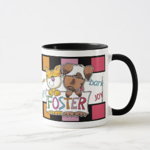 Tasse Chien et chat tiennent une bannière FOSTER