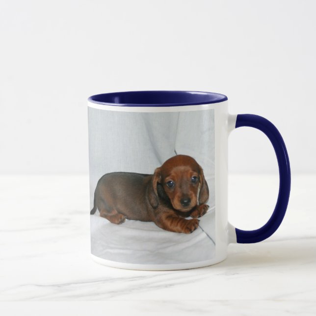Tasse Chiot rouge foncé de teckel (Droite)