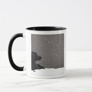 Tasse Chiot se situant en flocons de neige de