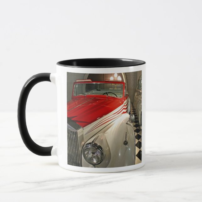 Tasse Collection de voiture dans la base de Liberace et (Gauche)