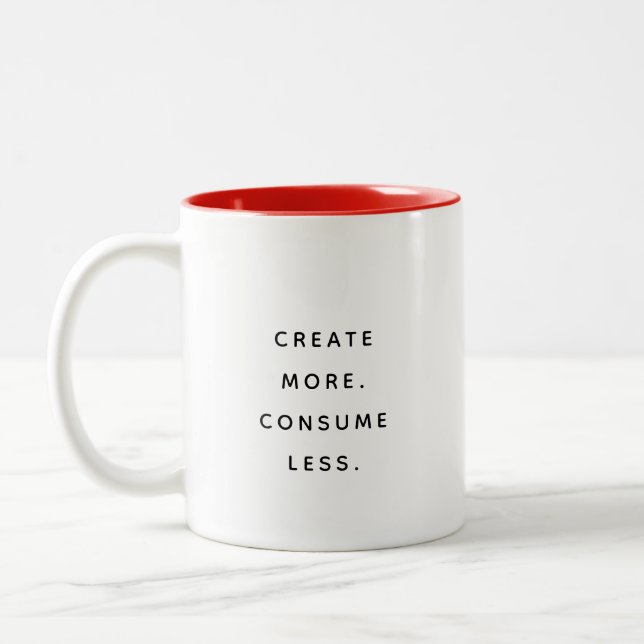 Tasse 'Consume Less Typography Modern Two-Tone' (Links)