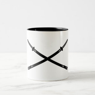 Tasse croisée d'épées de Katana