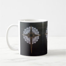 Tasse croisée et d'étoile de mandala